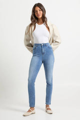 Basics High Waist Skinny Jean