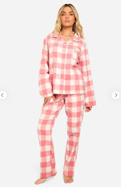 ✨ Holiday Comfort Oversized Flannel Pajama Set