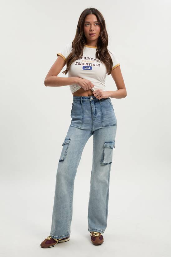 Mid Waist Cargo Flare Jean