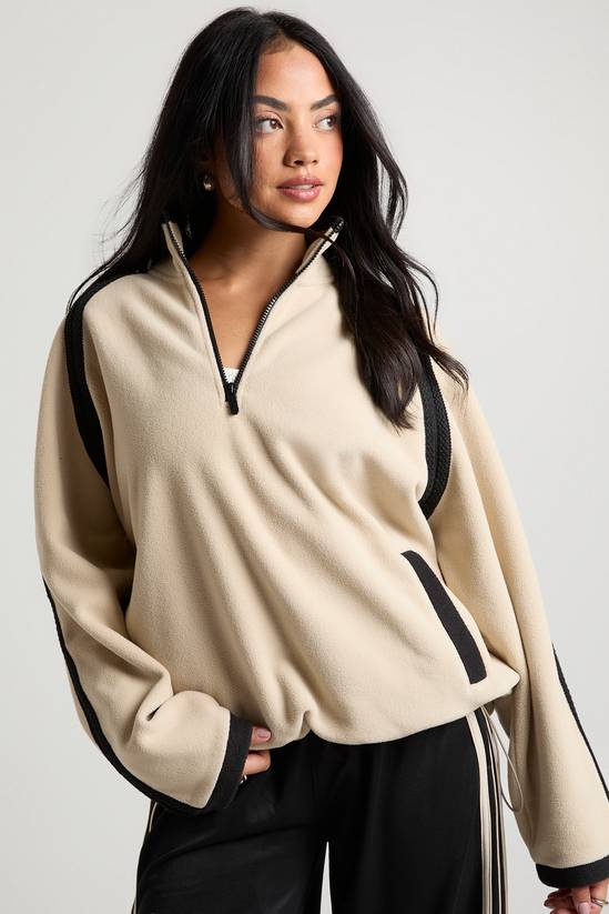 Contrast Panel Half Zip Funnel Neck Sweatshirt