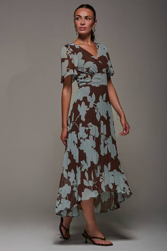 Chiffon Pleated Dip Hem Maxi Dress